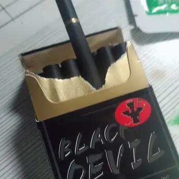 Quitte Suitsu Artefakt Must Kurat Šokolaadi Maitse Sigaretid, mis on Valmistatud Hiina Tee Sigaret Mitte tubakatoodete Nr Nikotiini