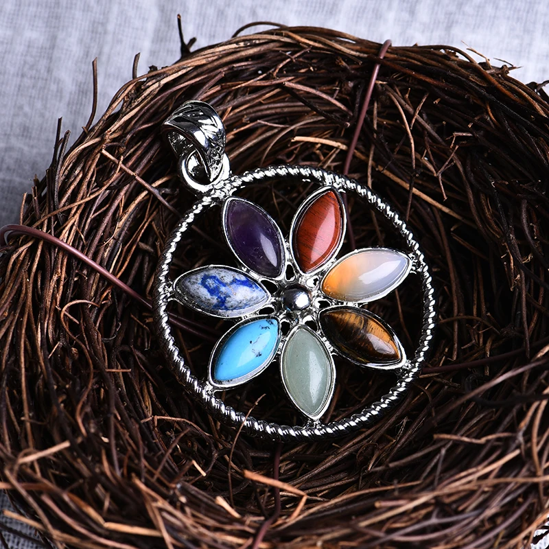 1TK mood värvikas loomulik crystal rock avärav ring, ripats, mis koosneb seitsmest erinevate kalliskivid! Eest jewelrty kanda DIY kingitused