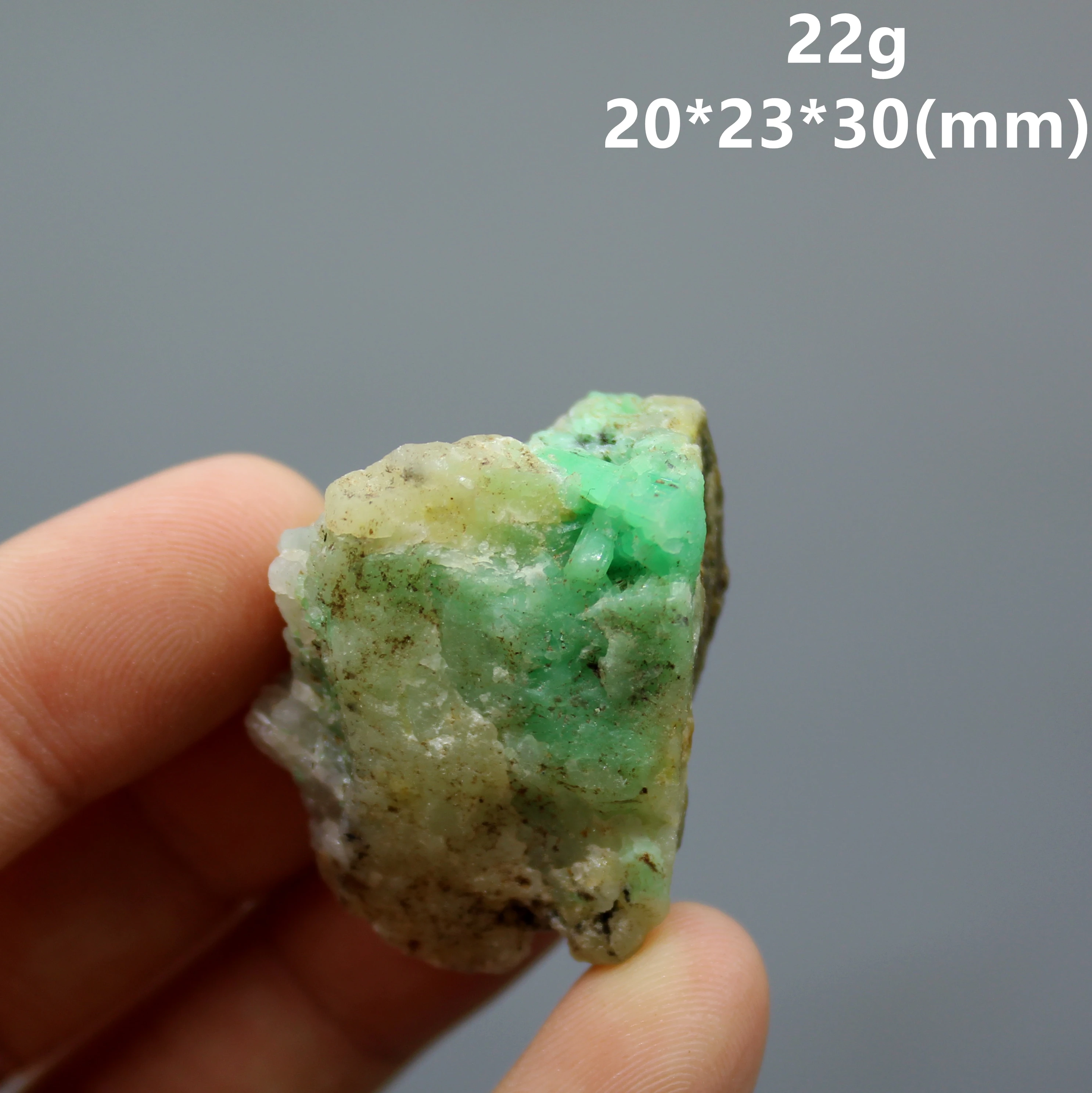 Eripakkumine! Looduslik roheline emerald mineraal-gem-klassi crystal isendite kivid ja kristallid kvartsi kristallid hiinast