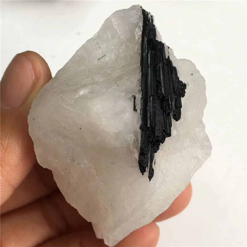Naturaalne Must Turmaliin Crystal Gemstone toores Rock Mineraal-Näidis Tervendav Kivi kogumise teadus-ja õppetöö