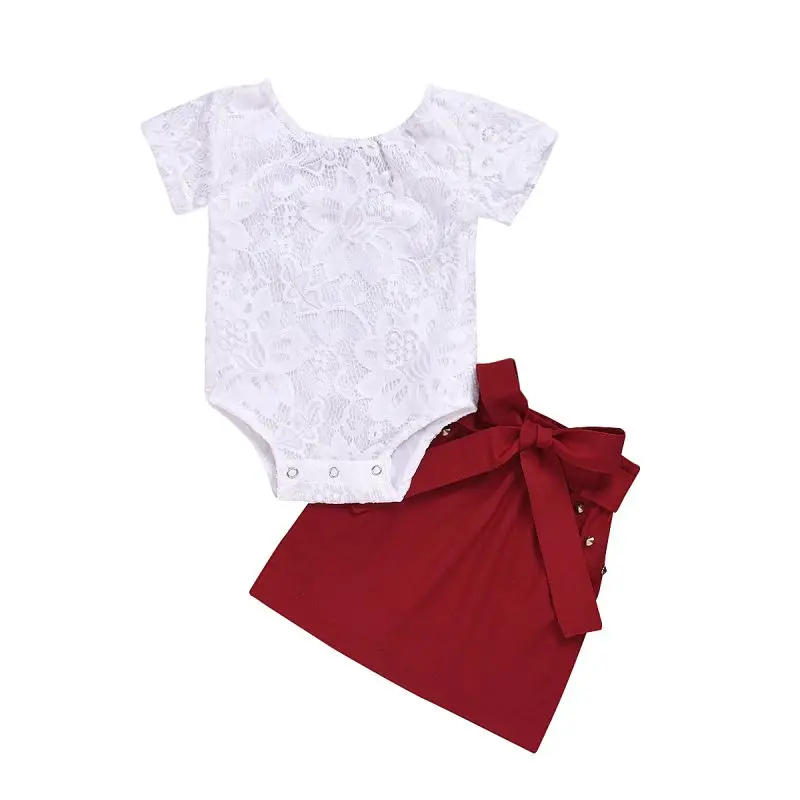 Summer Baby Girl Seelikud Komplekt Lühikesed Varrukad Pits Lille Disain Elegantne Romper+Lühike Seelik Koos Bowknot Tiivad Mood Varustus