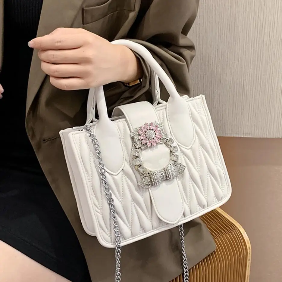 Sweet Lady kott 2020 Fashion New Kõrge kvaliteediga PU Nahast Naiste Disainer Käekotis Diamond Lukusta Kett Õlal Messenger Kott